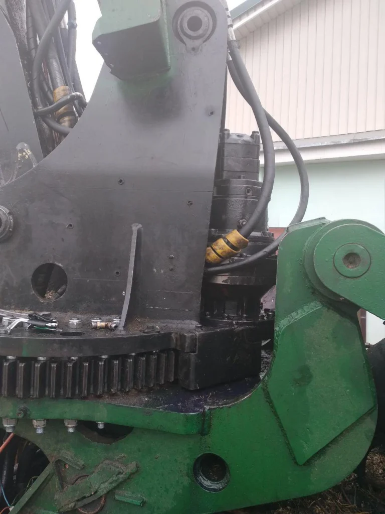 Ремонт тормозной системы харвестера Амкодор 2551