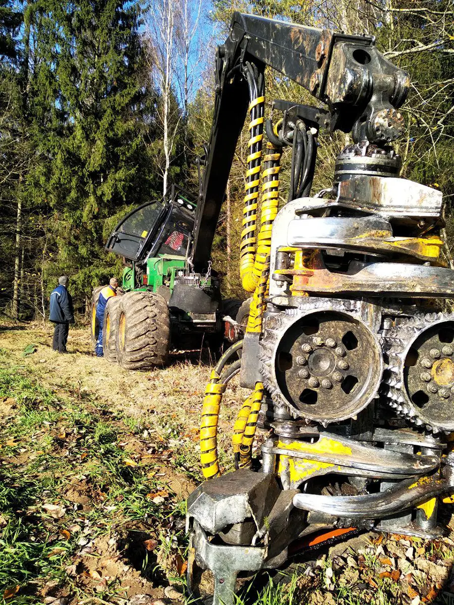 Выездной ремонт харвестерной головы Kesla 25 RH II