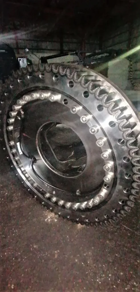 Выездной ремонт манипулятора харвестера Амкодор 2541