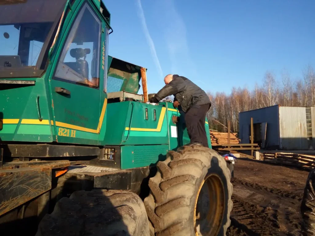 Диагностика и ремонт гидросистемы харвестера LOGMAN 821H