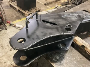 Ремонт проушины стрелы гидроманипулятора ОМТЛ-120